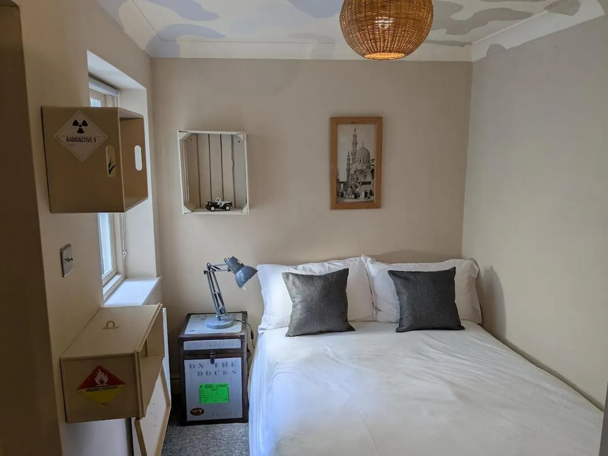Apartman Eclectic Beach Basement Brighton Egyesült Királyság